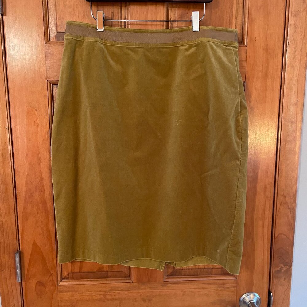 Boden Velvet skirt - 14